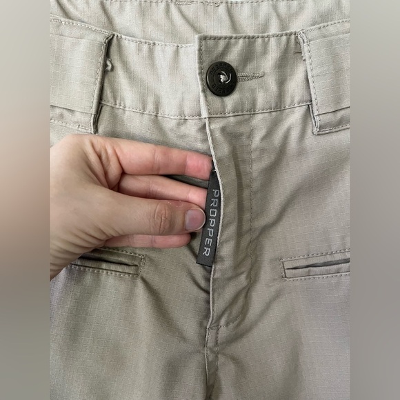 Propper Tactical Khaki Straight Leg Cargo Pants Women’s Size 8 - Picture 3 of 15